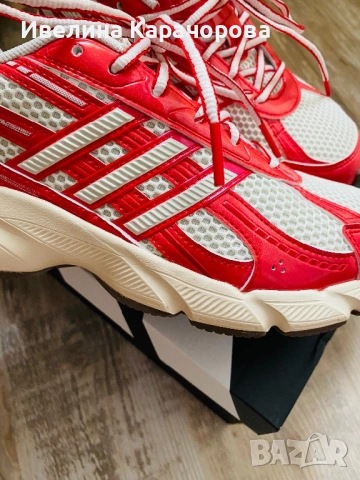 Дамски маратонки Adidas, снимка 5 - Маратонки - 54083895