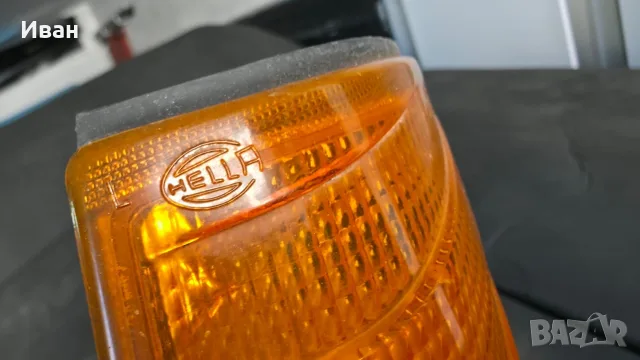 Мигачи Hella за Mercedes 124, снимка 3 - Части - 55425818