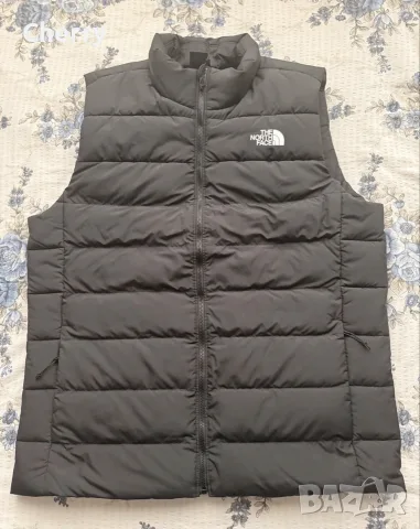 Елек the north face - размер L, снимка 2 - Якета - 55327475