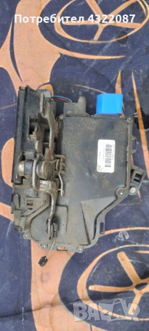 Брава Врата за Volkswagen Touran II 2011-2015 1.6 TDI 105к.с., снимка 2 - Части - 54588787