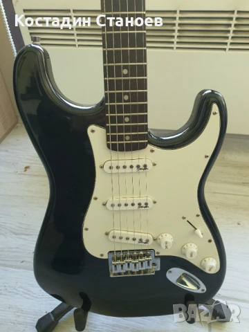 Продавам ел.китара и грив