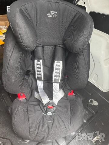 Britax Romer Детско столче за кола от 9 до 36 кг. Малко употребявано.