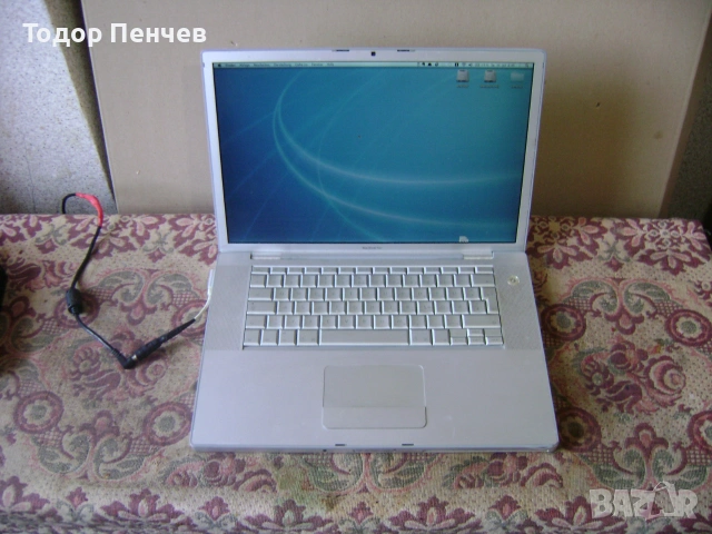 MacBook Pro A1226 - Core 2 Duo, 4 GB RAM, 160 GB HDD, снимка 2 - Лаптопи за дома - 55238498