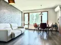ЮЖЕН АПАРТАМЕНТ С ГЛЕДКА КЪМ АЛЬОША!! ВИСОК КЛАС!! НАПЪЛНО ОБЗАВЕДЕН И ОБОРУДВАН!!, снимка 2