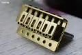 Златисто тремоло страт squier, снимка 2