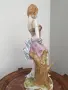 Meissen фигура 34см-1,5кг/Майсен порцеланова статуетка на момиче с цветя, снимка 3