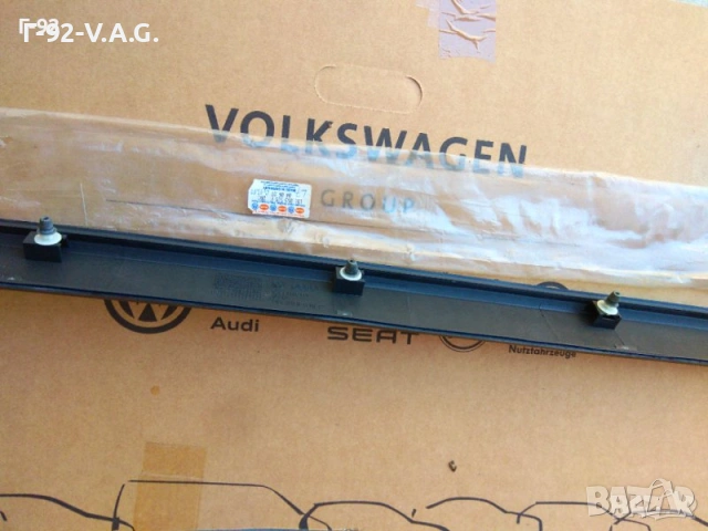 191853515F/2BC**НОВО**VW**VAG**GOLF 2**ЛАИСНА ЗА ПРЕДНА ЛЯВА ВРАТА**ЗА 2- ВРАТИ , снимка 3 - Части - 55277272