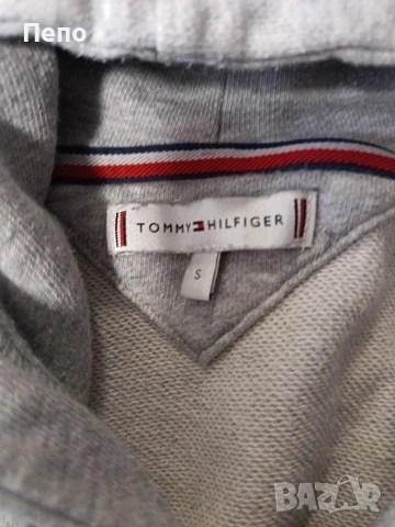 Екип Tommy Hilfiger, снимка 4 - Спортни екипи - 54912047