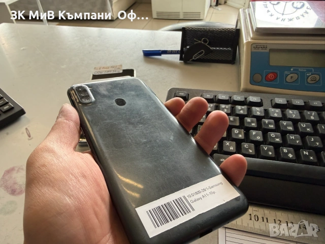Мобилен телефон Samsung Galaxy A11, снимка 2 - Samsung - 54587857