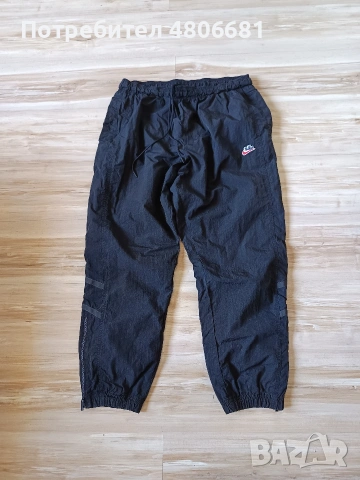 Оригинално мъжко долнище Nike Haritage Woven Signature