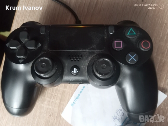 Плей Стейшън 4 с 4 игри и един контролер, снимка 2 - PlayStation конзоли - 55400050