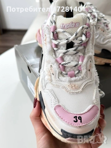 Дамски маратонки Balenciaga размер 39 , снимка 2 - Маратонки - 54479455