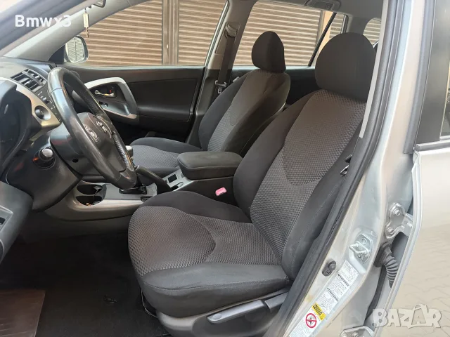 Toyota Rav 2 2.2 D4D 136к.с, снимка 9 - Автомобили и джипове - 55670452
