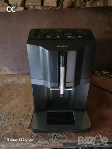 Продавам кафемашина Siemens eq3 s300, снимка 3 - Кафемашини - 55343184