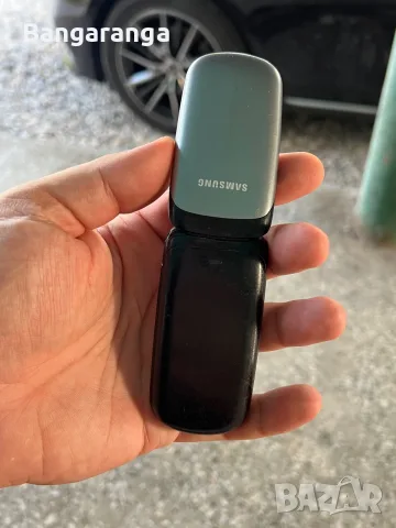 Samsung с капаче (Сив-черен) , снимка 4 - Samsung - 55532348