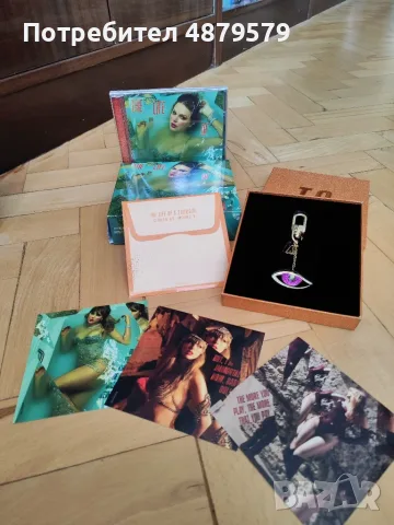 Deluxe CD box set - Taylor Swift - The Life of a Showgirl , снимка 2 - CD дискове - 55466882