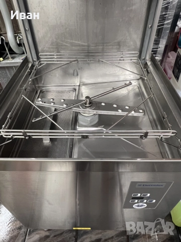 Професионална съдомиялна ELECTROLUX , снимка 6 - Обзавеждане за заведение - 55269883
