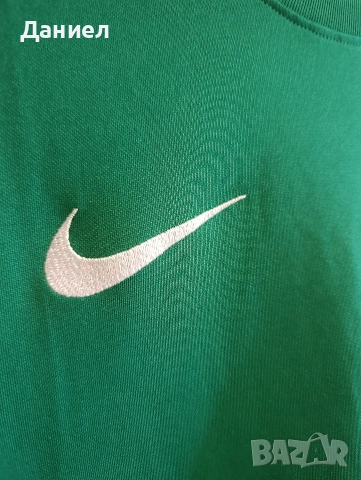 Зелена тениска Nike , снимка 3 - Тениски - 55120709