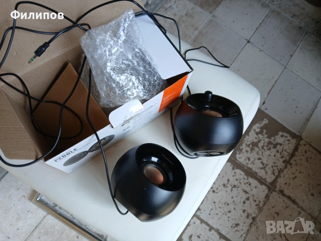 creative pebble компютърни колонки 2х2.2w, снимка 3 - Тонколони - 54627731