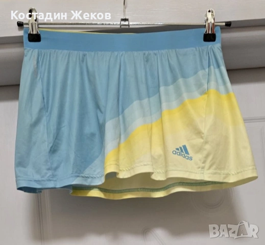 Нова. Дамска оригинална поличка със клинче. Adidas 