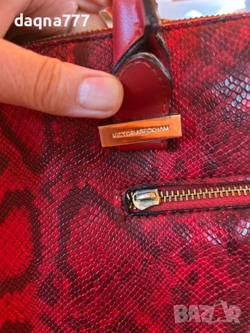 Дамска чанта, снимка 13 - Чанти - 54213631