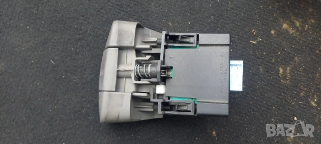 Бутон ел. ръчна Renault Scenic II, снимка 2 - Части - 54096250