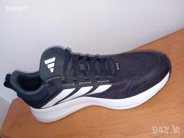 МЪЖКИ ОБУВКИ ЗА БЯГАНЕ ADIDAS, снимка 3 - Маратонки - 54600576