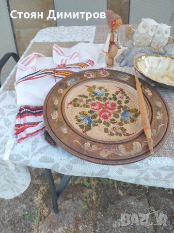 Стара рисувана дървена чиния диа.35см,,красива купа,бухали щастие,кърпа народна 1м/0,80,момче носия, снимка 13 - Декорация за дома - 54973286