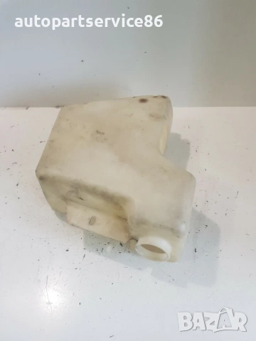 Резервоар за течност за чистачки за Mercedes 609 811 (1992) 6708690120, снимка 3 - Части - 54112454