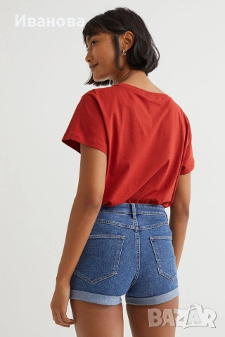 H&M Къси дънкови панталонки, снимка 2 - Къси панталони и бермуди - 55096152