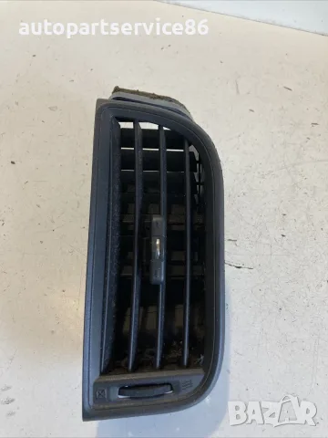 Въздуховод преден десен за Dodge Journey 2.0Crd (2010) 60613238 