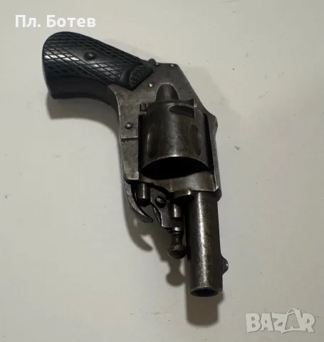 Стар и рядък револевер, снимка 6 - Антикварни и старинни предмети - 55654003