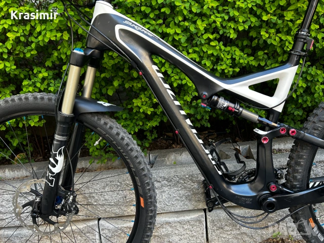 Карбонов Specialized stumpjumper comp 29", снимка 6 - Мъжки - 54133561