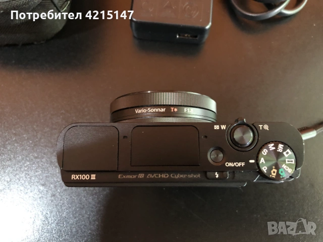 Sony RX100 III 20.1 MP Premium Compact Digital Camera w/1-inch Sensor and 24-70mm F1.8-2.8 ZEISS Zoo, снимка 4 - Фотоапарати - 54580915