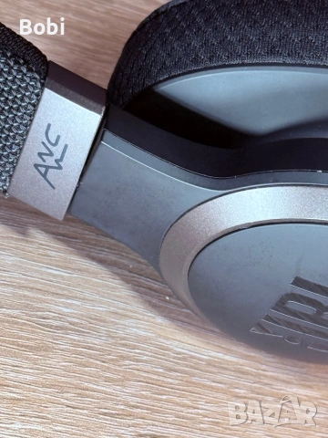 JBL Live 650BTNC безжични Bluetooth слушалки с активно шумопотискане (ANC), снимка 10 - Bluetooth слушалки - 54954164