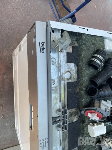 съдомиялна за вграждане Beko 60см за части, снимка 2 - Съдомиялни - 55446931