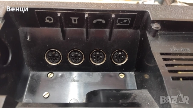 Grundig TK 248 с вграден усилвател и говорители, снимка 10 - Декове - 54203111