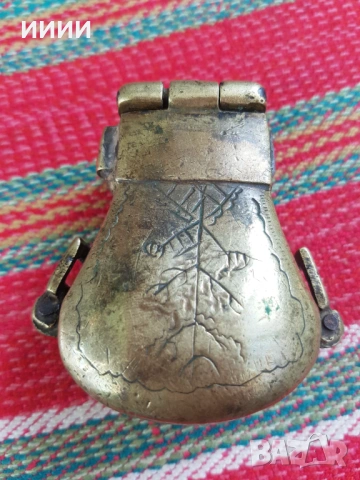 Фишеклък кутийка за евзи , снимка 2 - Антикварни и старинни предмети - 54296494