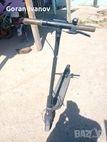 Продавам  тротинетка марка ninebot  за части с повреден двигател, снимка 2 - Друга електроника - 54342699