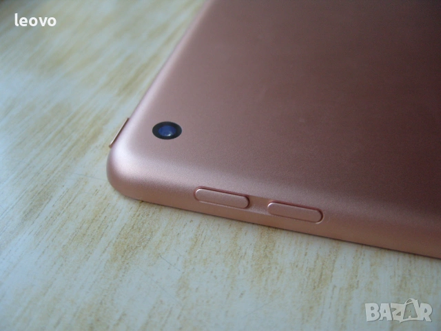 Apple iPad 10.2, Retina дисплей, 128Гб, Gold. На части, снимка 8 - Таблети - 55268707