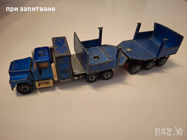 Интересни стари и по-нови SIKU кемпер, валяк, колички, камиони, автобус , снимка 12 - Колекции - 40406293