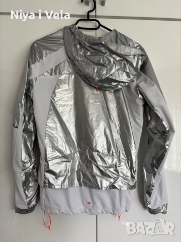 Сребриста ветровка Adidas x Nasa чисто нова, снимка 3 - Якета - 55167266