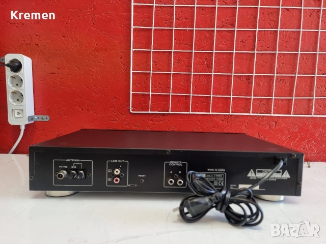 Тунер TEAC T-R460, снимка 4 - Ресийвъри, усилватели, смесителни пултове - 54551937