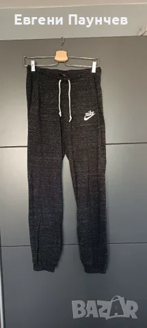 Nike размер S дамско тънко долнище сиво