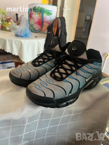 Обувки Nike air Tn, снимка 6 - Маратонки - 55268294