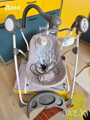 Продавам Бебешка електрическа Люлка 2 в 1, Музикална проходилка Fisher Price и Активна Гимнастика, снимка 2 - Детски люлки - 55547384