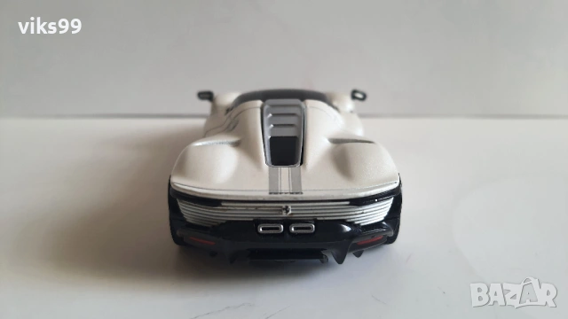 Bburago Shell Racing Ferrari Bluetooth - Мащаб 1:41, снимка 3 - Колекции - 50504534