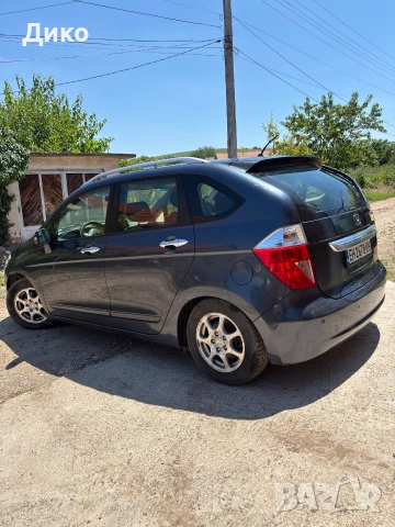 Honda Fr-v , газ- бензин , снимка 9 - Автомобили и джипове - 55243213