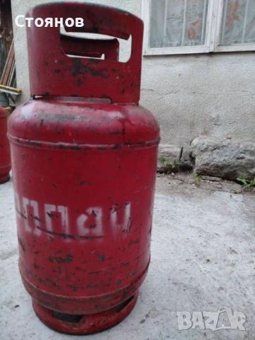 Продавам 2 газови бутилки -27 л., снимка 2 - Печки, фурни - 54580765