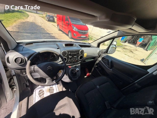 Citroen Berlingo 1.6 бензин 90кс 2010г сервизна книжка, снимка 10 - Автомобили и джипове - 54462723
